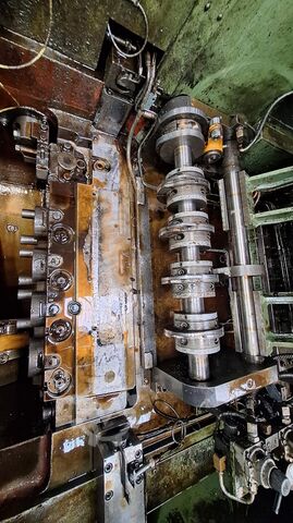 4 Matrizen - 4 Schlag Presse SAKAMURA BP450SL