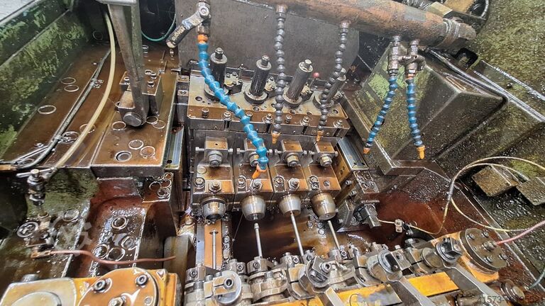 4 Matrizen - 4 Schlag Presse SAKAMURA BP450SL