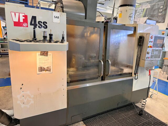 5-Achsen-Vertikal-Bearbeitungszentrum HAAS VF-4SS