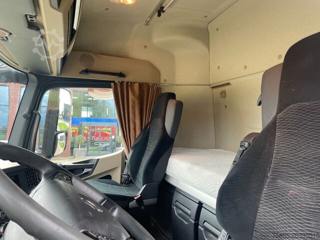 Box body Mercedes-Benz Actros 1936 Closed Box Combination / Hertogs Tr...