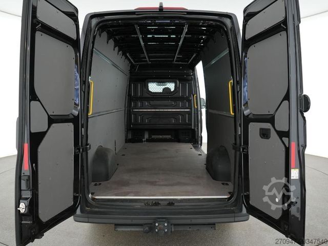 High top van VOLKSWAGEN Crafter Kasten 35 L4H3 NAV SITZHZ AHK DAB KAMERA