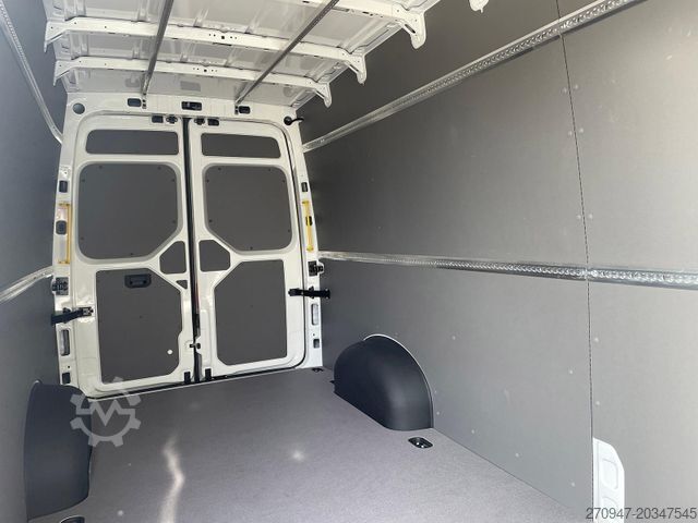 High top van VOLKSWAGEN Crafter Kasten 35 L4H3 KAMERA KLIMA SITZHZ DAB