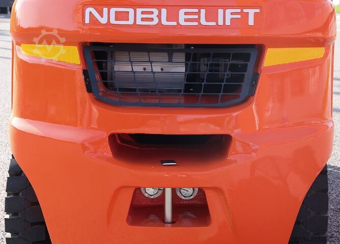 Elektro 4 Rad-Stapler Noblelift CPD38-A