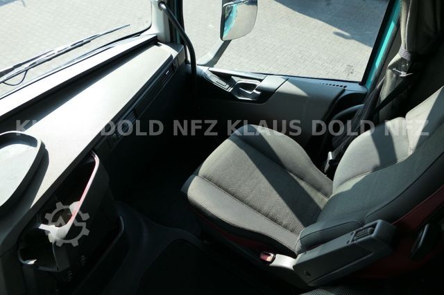 Standard tractor unit VOLVO FH 460 Globetrotter Kühlbox Euro 6