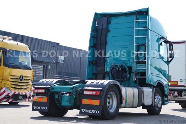 Standard tractor unit VOLVO FH 460 Globetrotter Kühlbox Euro 6