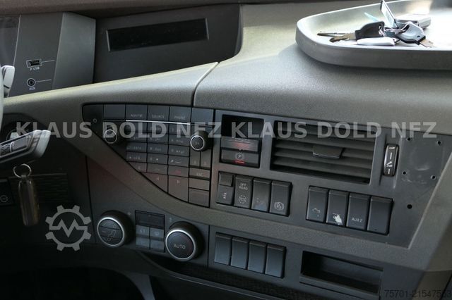 Standard tractor unit VOLVO FH 460 Globetrotter Kühlbox Euro 6