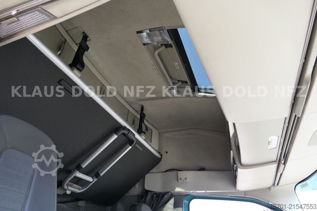 Standard tractor unit VOLVO FH 460 Globetrotter Kühlbox Euro 6