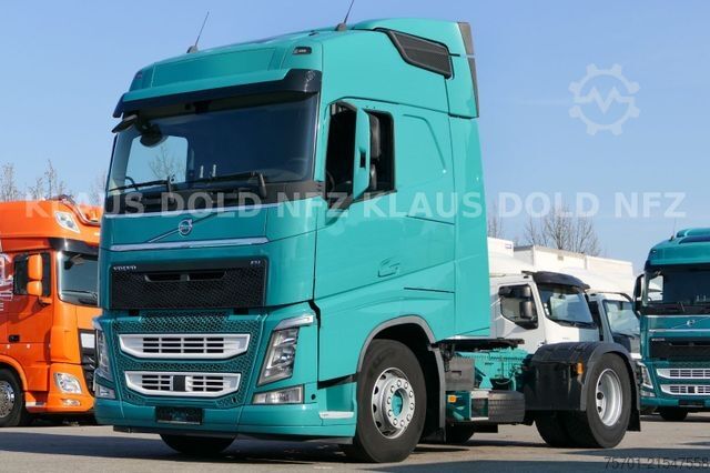 Standard tractor unit VOLVO FH 460 Globetrotter Kühlbox Euro 6