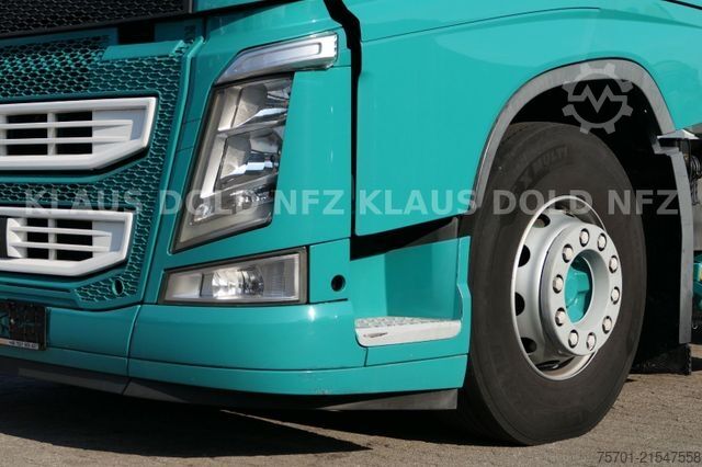 Standard tractor unit VOLVO FH 460 Globetrotter Kühlbox Euro 6