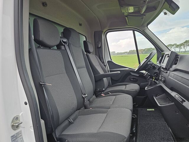 Suitcase RENAULT MASTER 2.3 Bakwagen Laadklep!