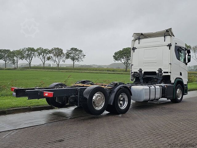 Chassis with cab SCANIA R500 6x2*4
