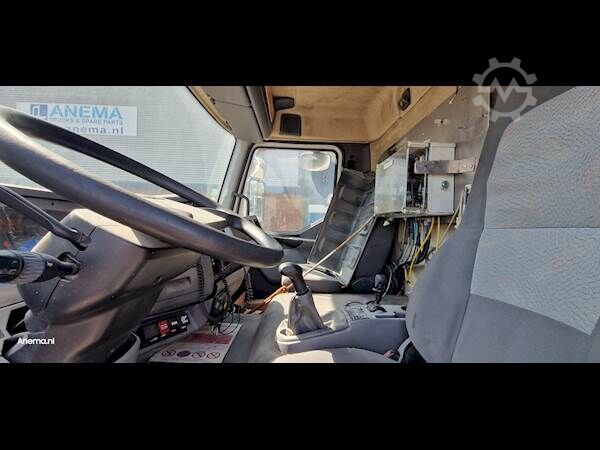 Tankwagen RENAULT MIDLUM 220 GAS / LPG