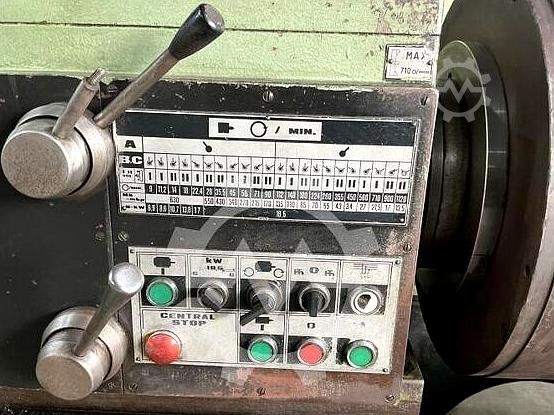 Horizontaldrehmaschinen TOS SUS-63 x 3000mm TOS SUS-63 x 3000mm