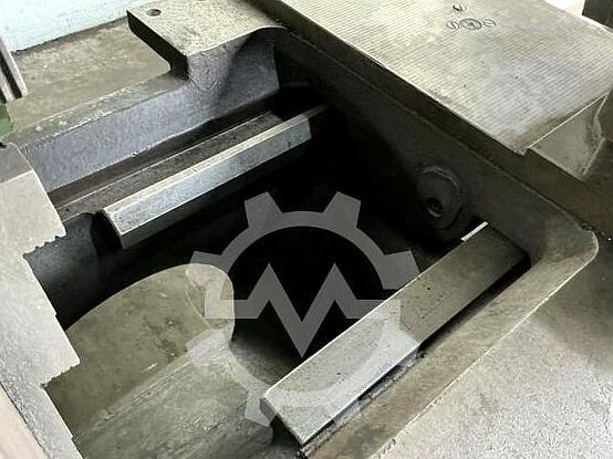 Horizontaldrehmaschinen TOS SUS-63 x 3000mm TOS SUS-63 x 3000mm