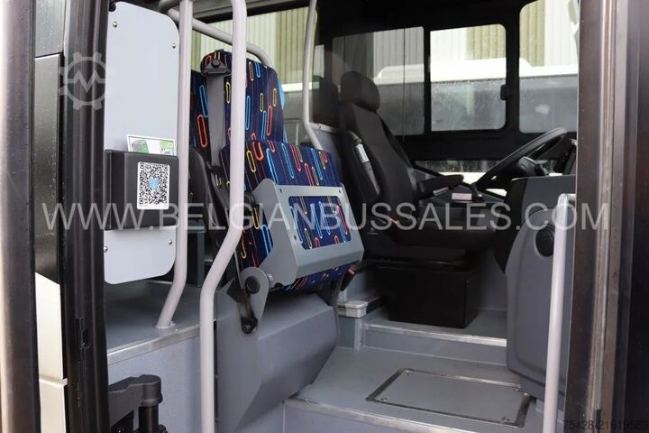 Intercitybus Iveco Crossway 10.8m Pop / Double middle door / Lift ...