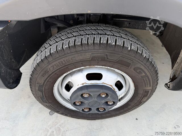 Refrigerator body van Iveco Daily 35C16 Iso-Therm-Koffer -20C°