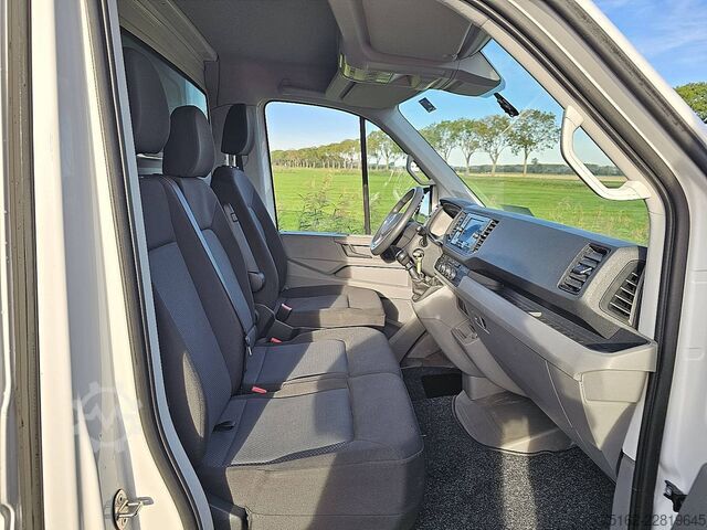 High-roof van VW CRAFTER 35 2.0 Bakwagen Laadklep!