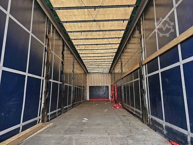 Schiebeplanen KRONE SD MEGA