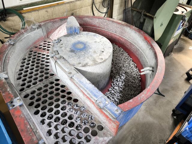 Vibratory finishing system Walther Trowal CD 400
