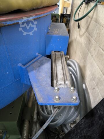 Vibratory finishing system Walther Trowal CD 400