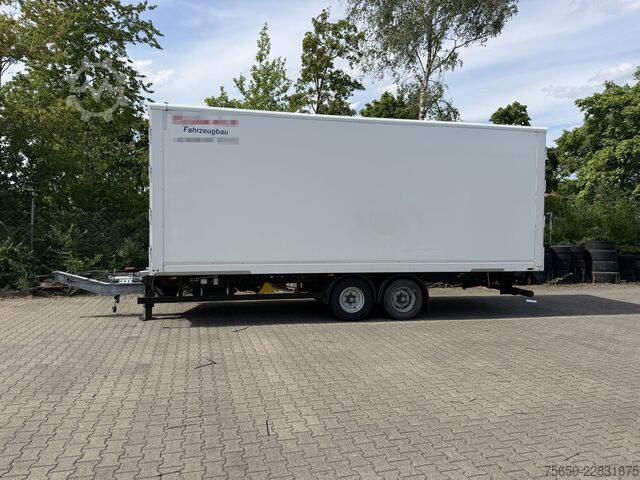 Box trailer Möslein TKO 105 D 7m weiß  Tandem- Koffer, Durchladbar, wenig benutzt