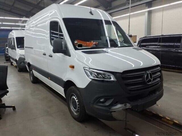 Kastenwagen hoch Mercedes-Benz Sprinter 317 CDI Hochdach L2H2 Pro