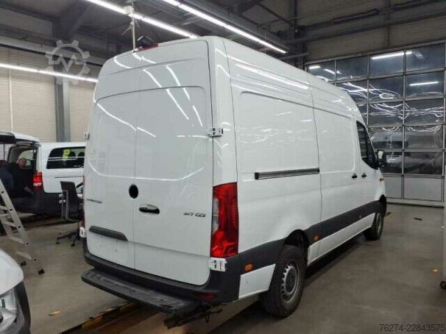 Kastenwagen hoch Mercedes-Benz Sprinter 317 CDI Hochdach L2H2 Pro