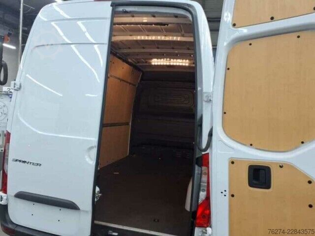 Kastenwagen hoch Mercedes-Benz Sprinter 317 CDI Hochdach L2H2 Pro