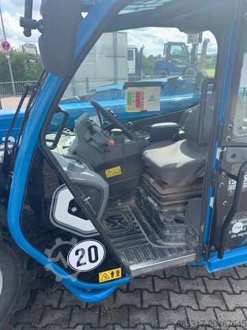 Starrer Teleskoplader Merlo P 30.10L