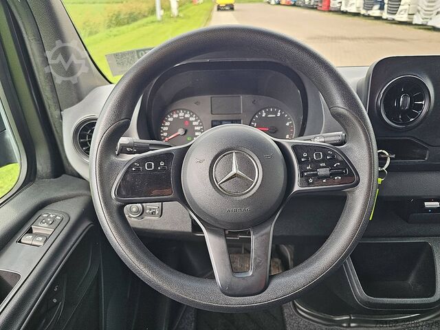 Hochdachkombi MERCEDES-BENZ SPRINTER 319 L3H2 V6 3.0Ltr Mbux Automaat 190PK...