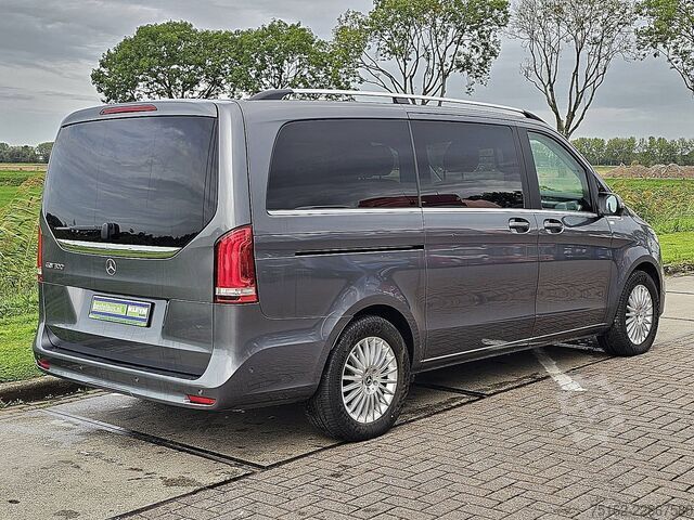 Personenbeförderung MERCEDES-BENZ EQV 300 L2 Navi 7-Persoons