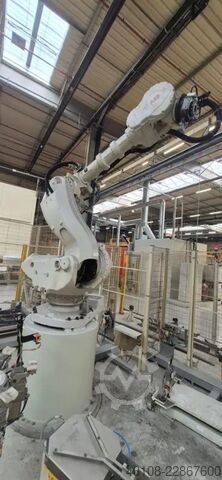 Industrial robot ABB IRB 7600