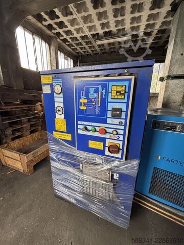 2000 Mauguière MAV 290/8 Mauguière MAV 290/8