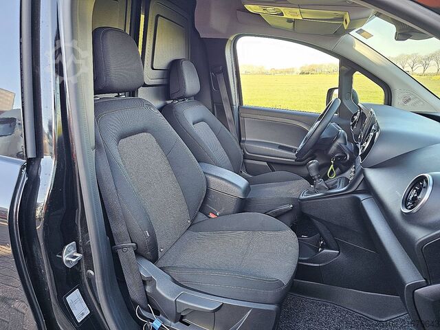 Suitcase MERCEDES-BENZ CITAN 110 CDI L1 Navi LED Trekhaak