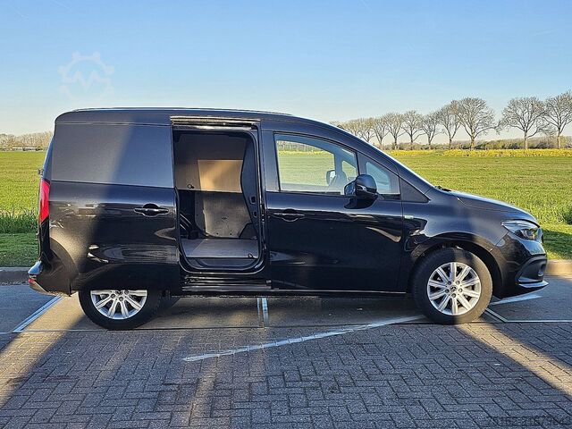 Suitcase MERCEDES-BENZ CITAN 110 CDI L1 Navi LED Trekhaak