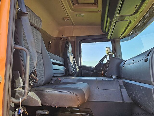 Hook arm system SCANIA P450 8X4*6 HIAB 188-E3