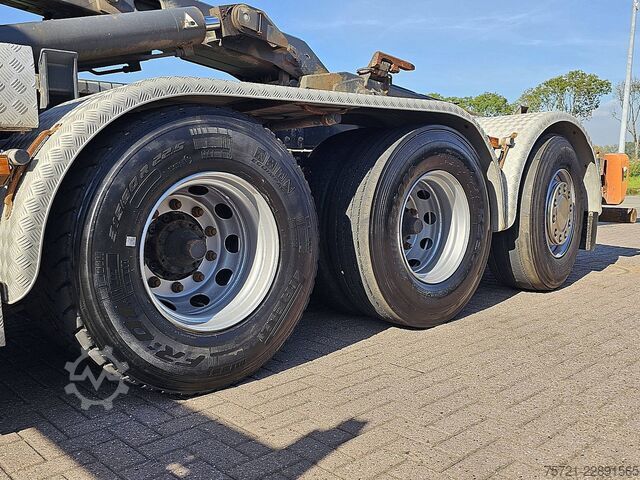 Hook arm system SCANIA P450 8X4*6 HIAB 188-E3