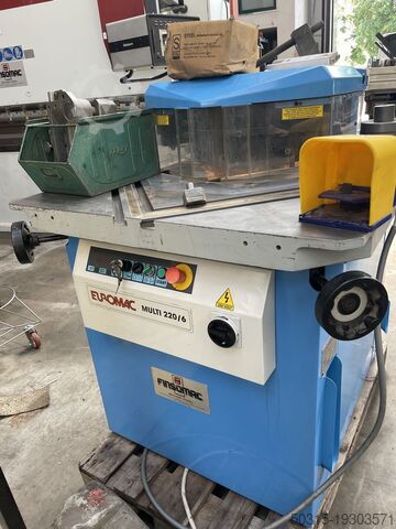 EUROMAC MULTI 220/6R AUSKLINKMASCHINE