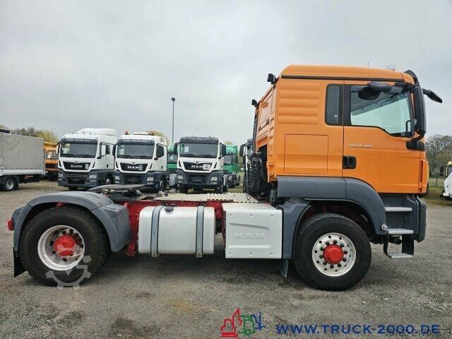 Standard tractor unit MAN TGS 18.460 4x4 (H) Kipphydr. + Bett Kühlschrank
