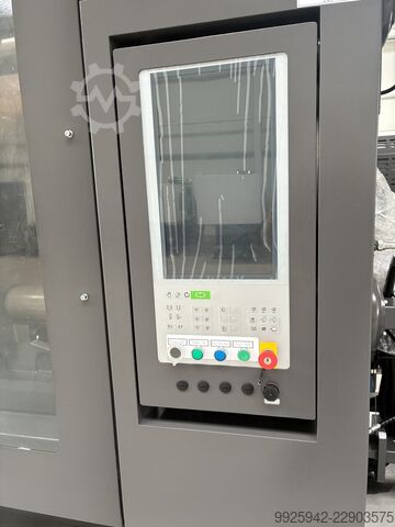 Injection molding machine YIZUMI UN500D1 IU3330 D=84