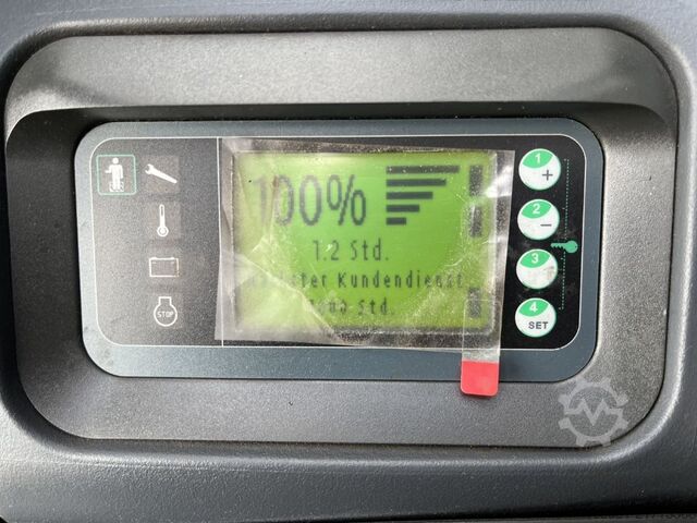 Stand-on stacker Linde D14SP