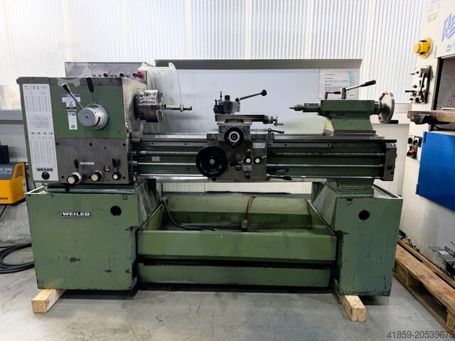 Leit- und Zugspindeldrehmaschine WEILER Commodor