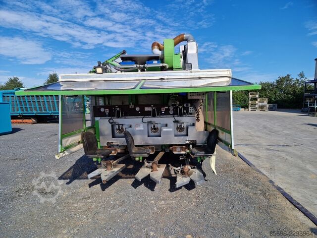 Tumoba SP3 Brussel sprouts harvesting machine 3 rows TUMOBA SP3