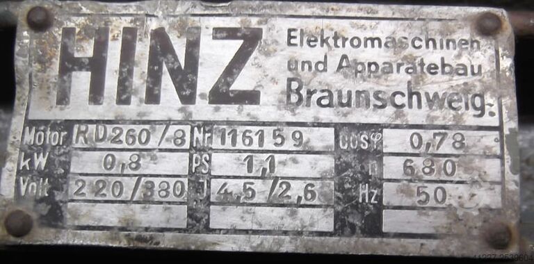 Electric motor 0.8 kW 680 U/min Hinz RD260/8