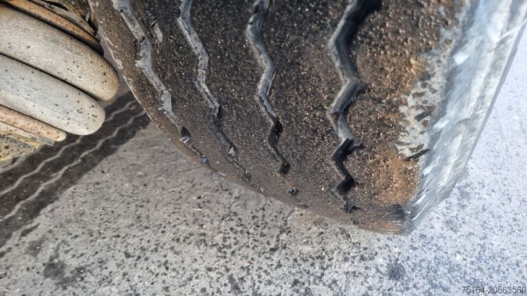 Three-way tipper trailer Schwarzmüller M-Serie