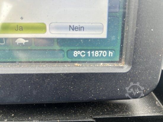 Forestry vehicle JOHN DEERE 1270G HARVESTER 8X8