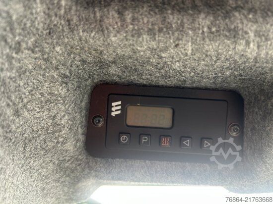 Forestry vehicle JOHN DEERE 1270G HARVESTER 8X8