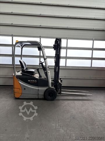 Electric - 3 wheels Still RX50-13