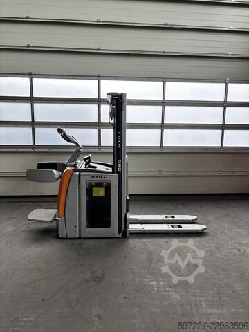 Pallet Stackers Still EXV-SF 14 Li-Ion Still Silber refurbished