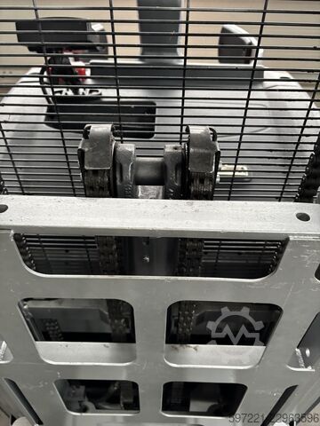 Pallet Stackers Still EXV-SF 14 Li-Ion Still Silber refurbished